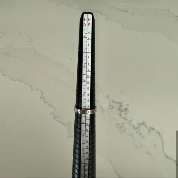 Cartier Love Ring - Picture 7 of 9